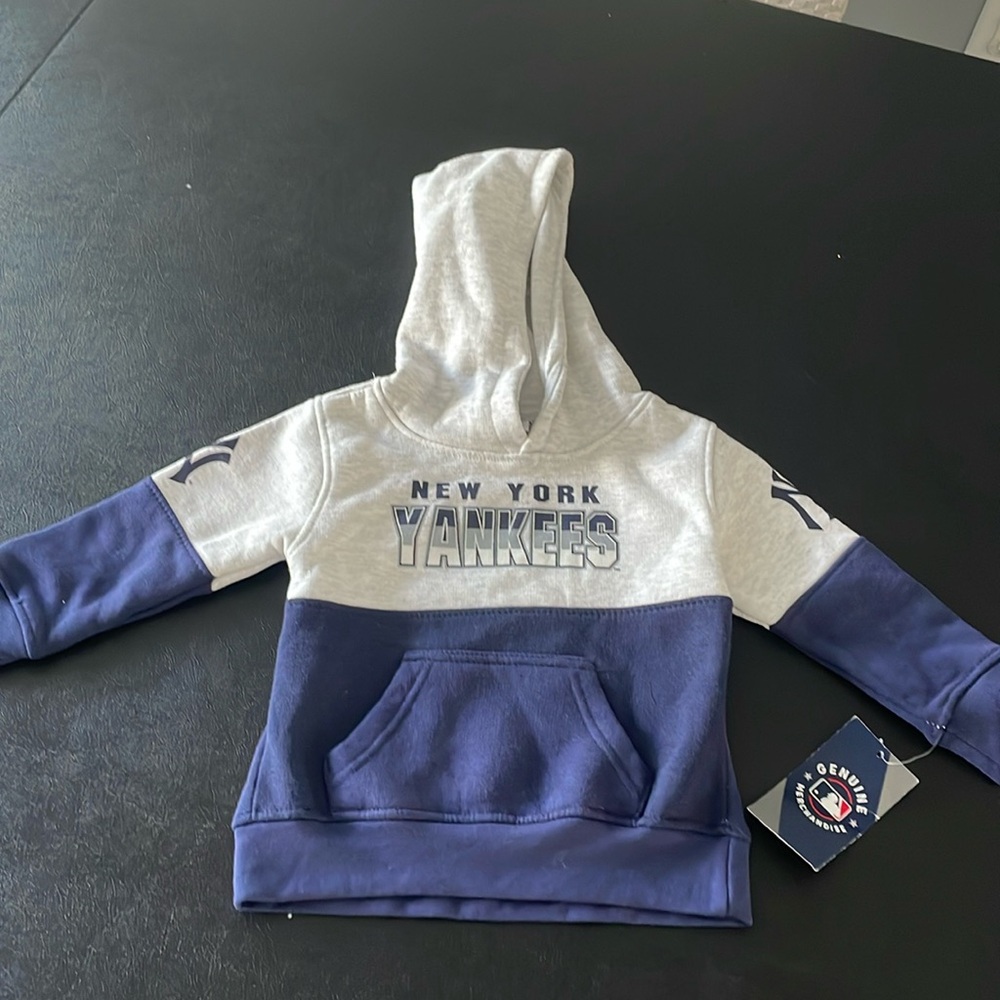 NWT New York Yankees Baby Hoodie